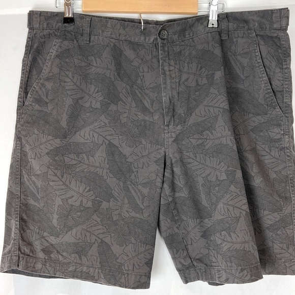 Marc Anthony Gray palm leaf print Shorts size 40 - Picture 1 of 6